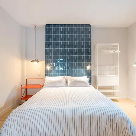 Nomad Hub Tenerife 度假居