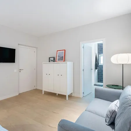 Nomad Hub Tenerife 度假居 *