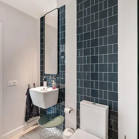 Nomad Hub Tenerife 度假居